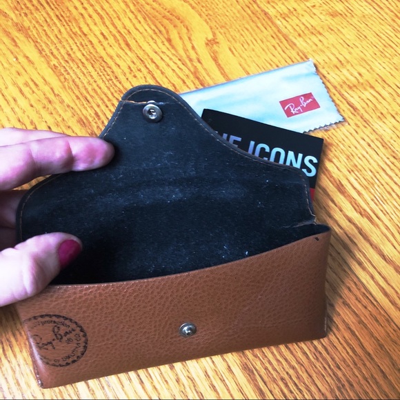 Ray ban sunglasses case - Picture 3 of 6
